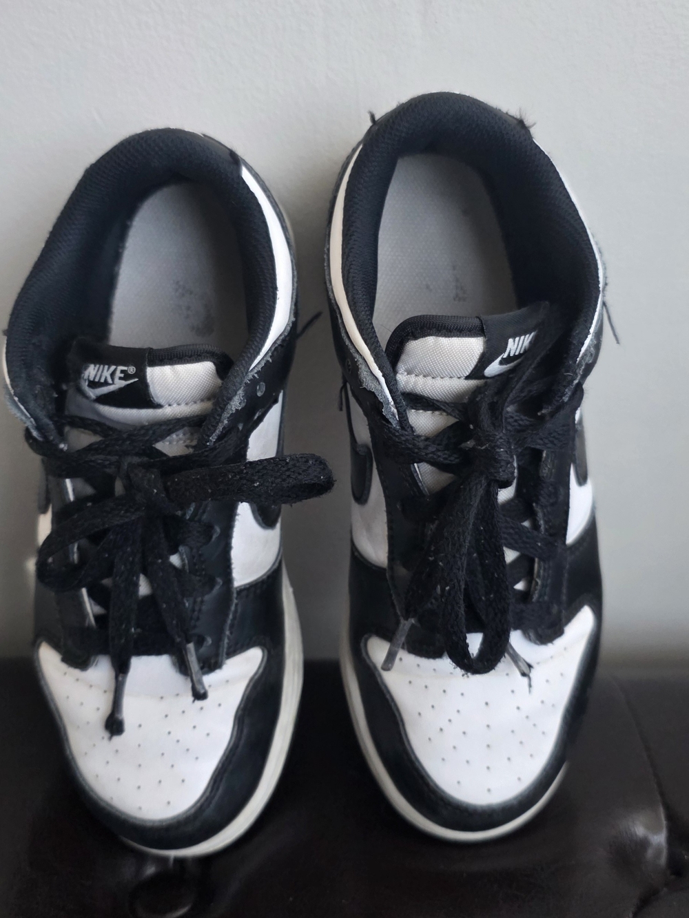 Nike Kids Black & White Low-Top Sneakers